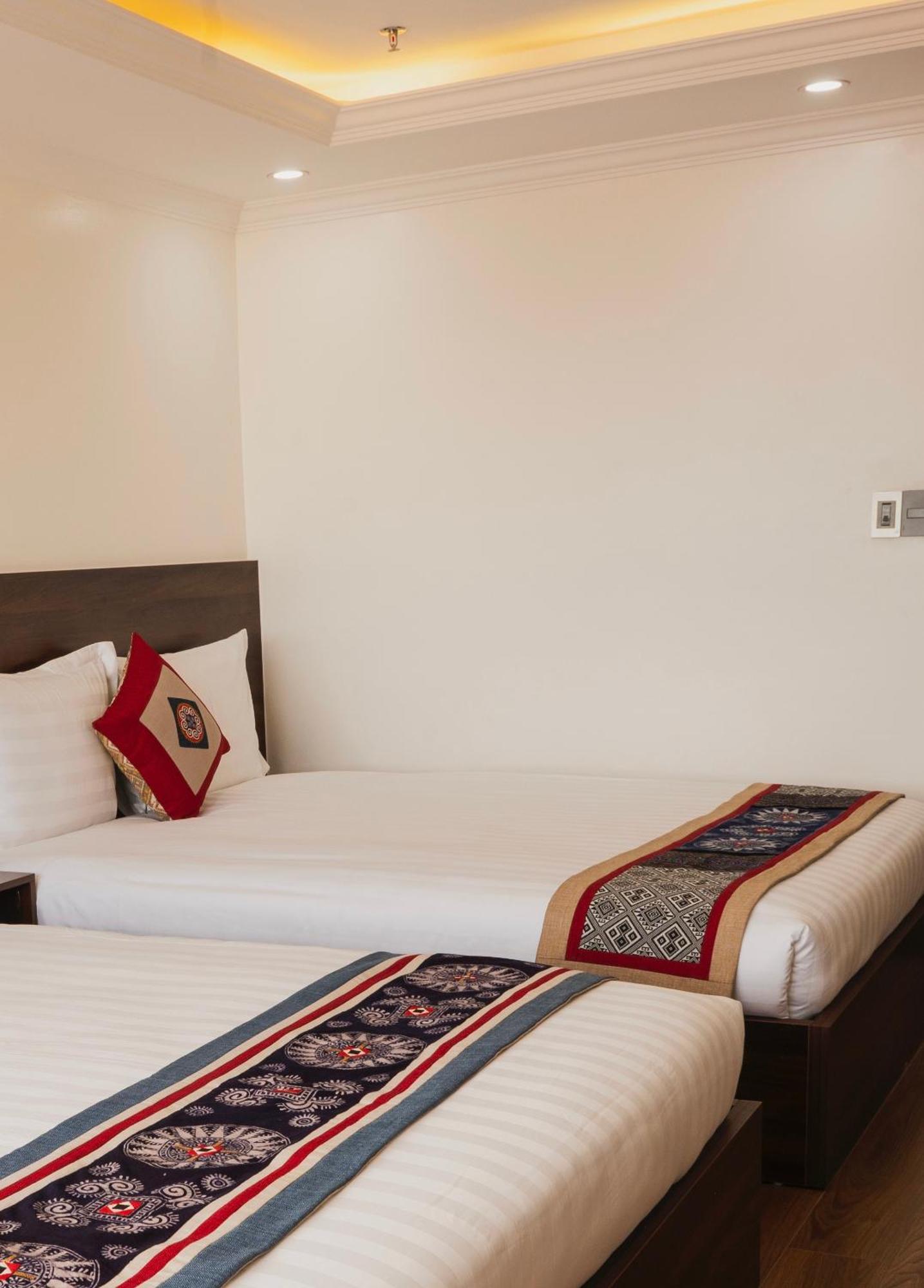 Anh Tu Hotel Sa Pa Extérieur photo